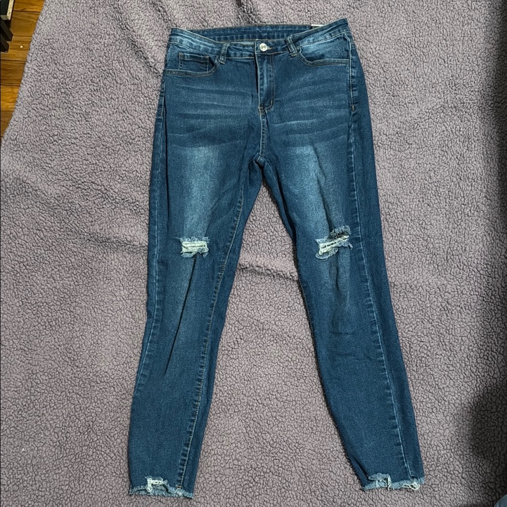 SHEIN Blue Skinny Distressed Jeans